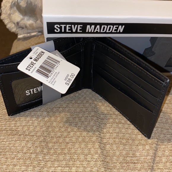♣️NWT Steve Madden RFID Genuine Leather Billfold Wallet & Key FOB - Picture 8 of 11